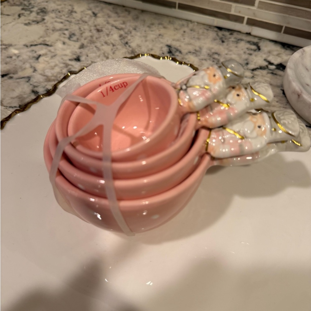 Pink Ceramic Measuring Cups with Cat Design